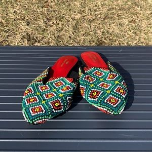 Zarah Juan Women's Batwing Mules Size 8